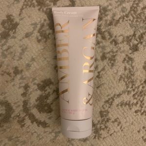 Bath and Body Works Amber and Argon Body Cream